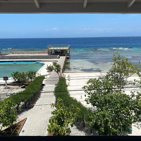 Coral View Beach Resort Utila Ngoại thất bức ảnh