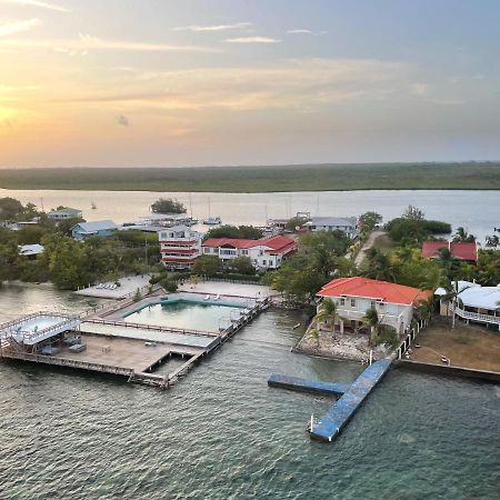 Coral View Beach Resort Utila Ngoại thất bức ảnh