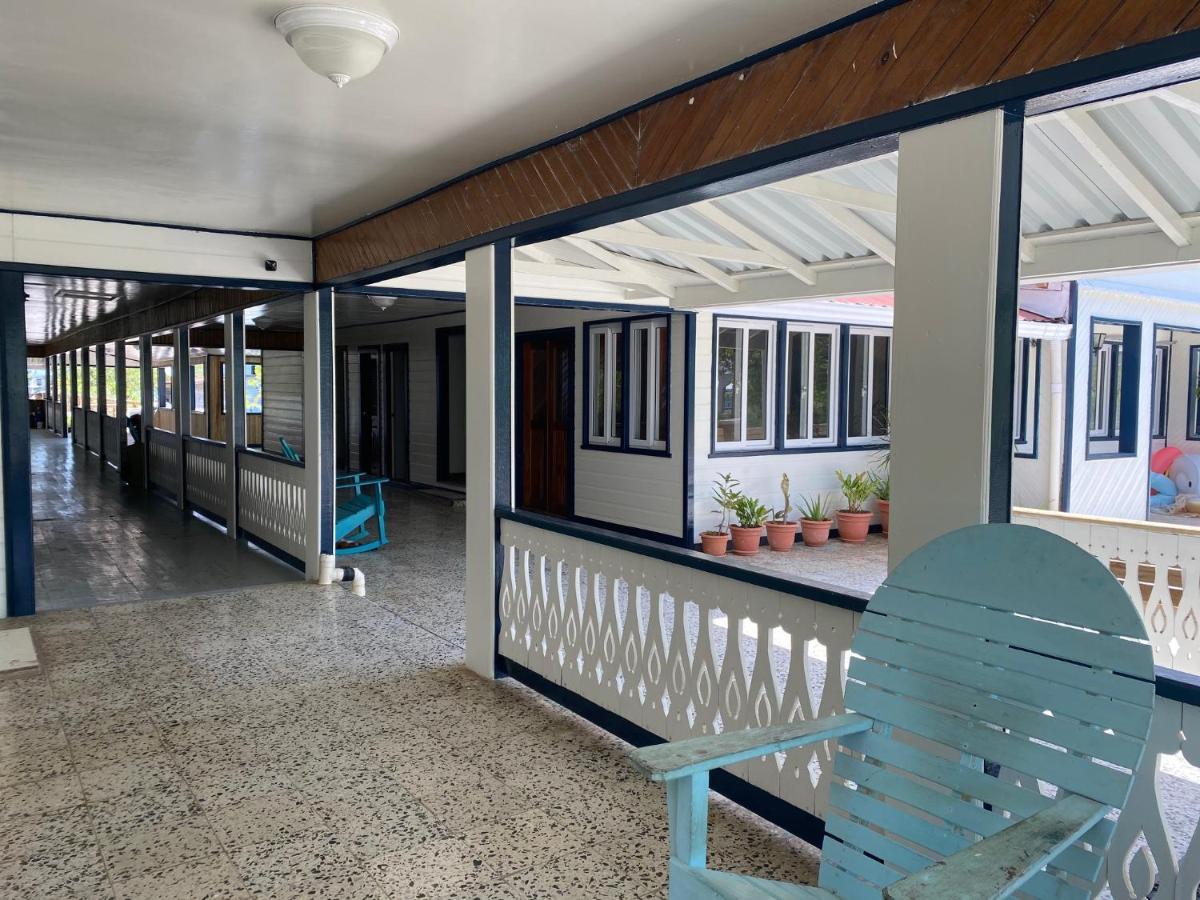 Coral View Beach Resort Utila Ngoại thất bức ảnh