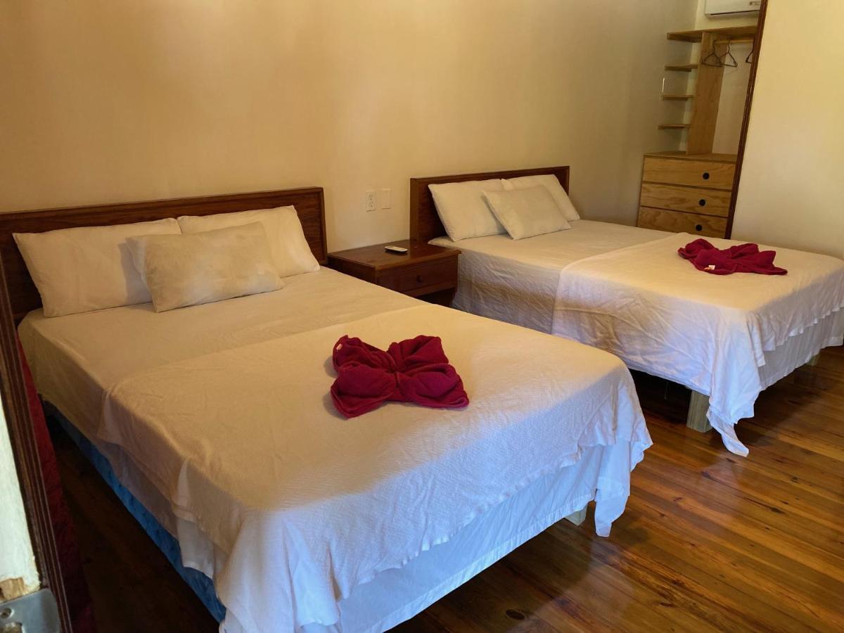 Coral View Beach Resort Utila Ngoại thất bức ảnh