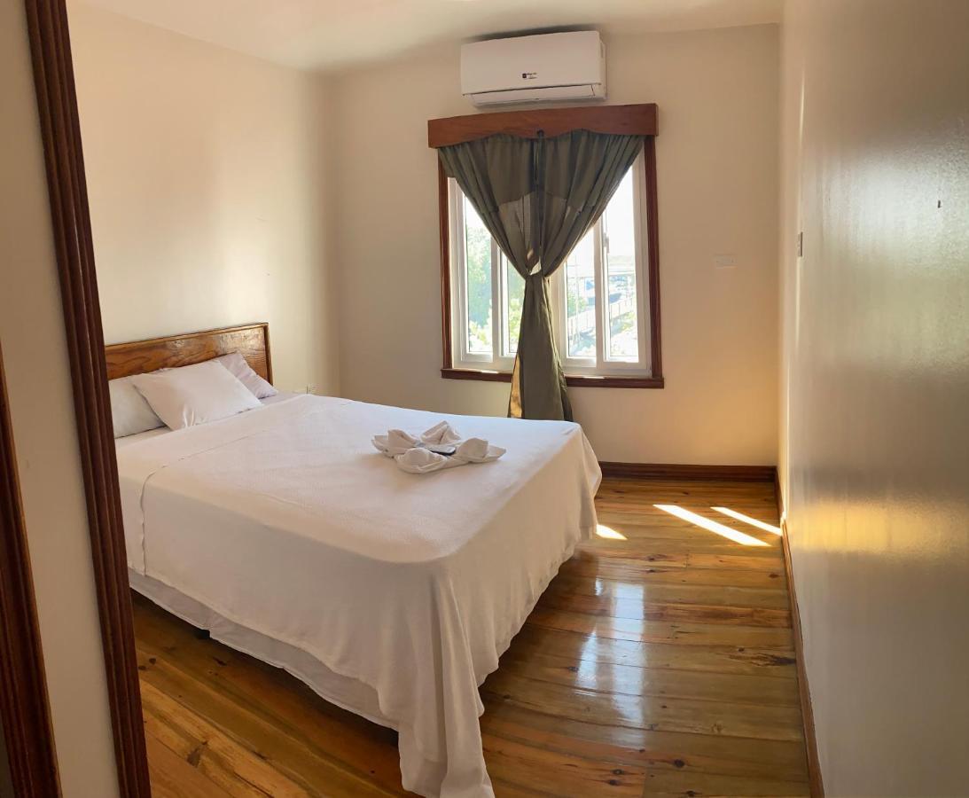 Coral View Beach Resort Utila Ngoại thất bức ảnh
