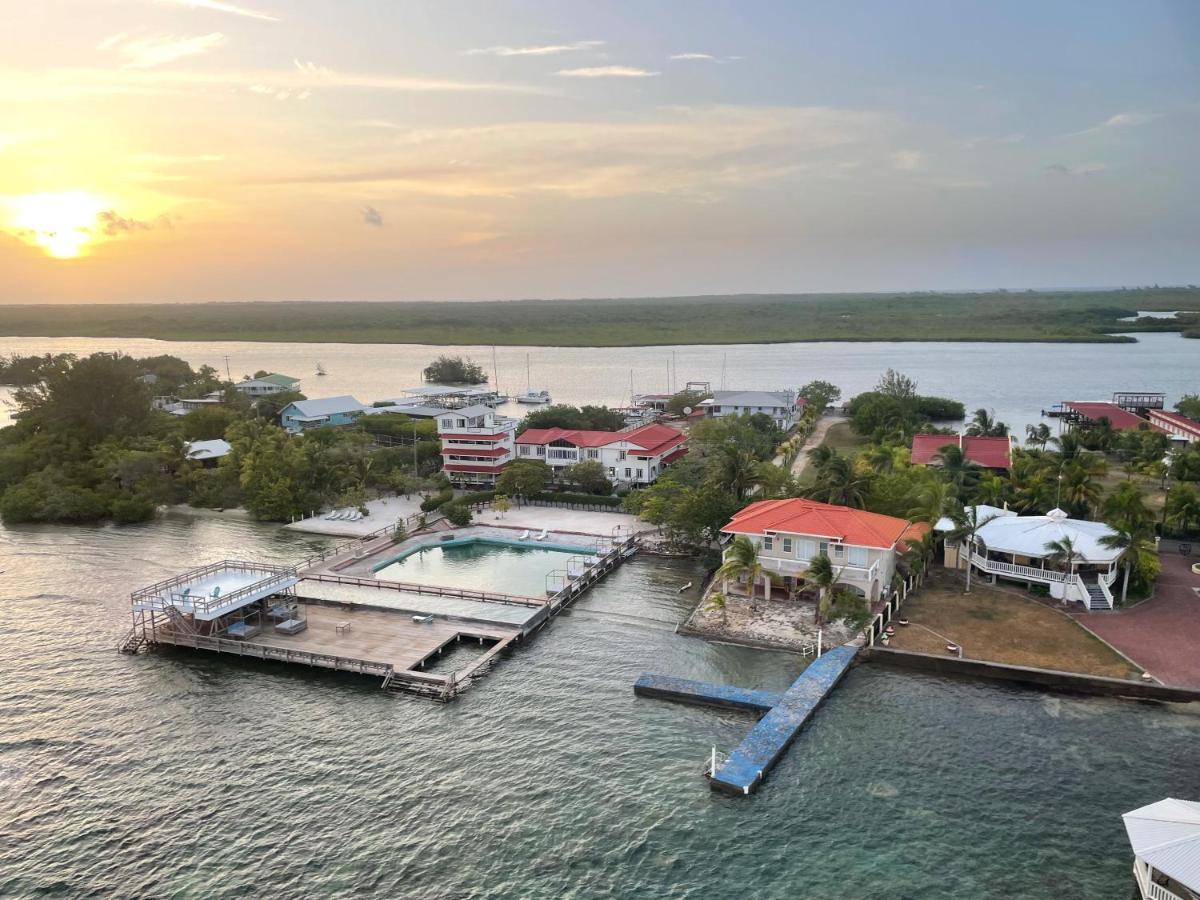Coral View Beach Resort Utila Ngoại thất bức ảnh